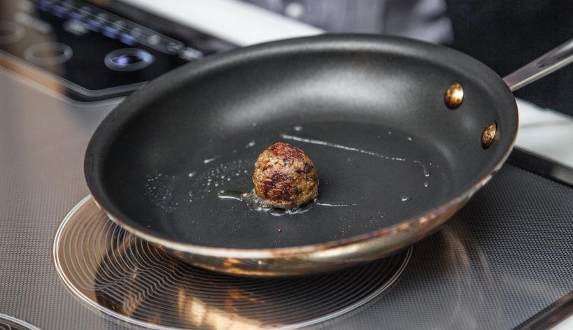 Выращенная из мышечных клеток коровы фрикаделька производства Memphis Meats